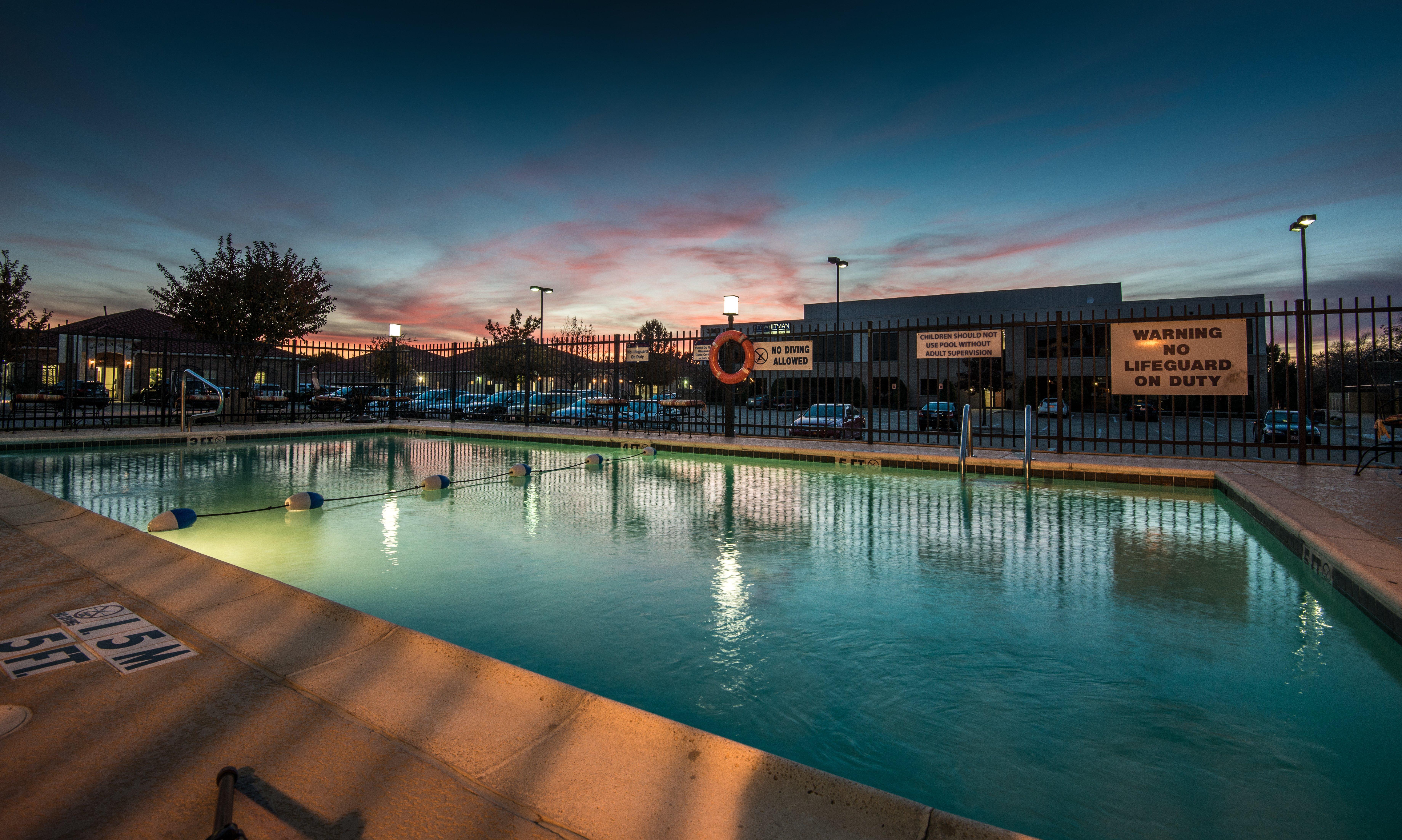 Holiday Inn Express Hotel & Suites Plano West - Frisco By Ihg Buitenkant foto